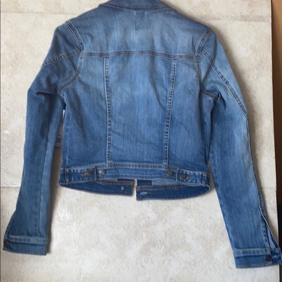 GUESS DENIM TRUCKER JACKET Size "XS" BRAND NEW - NWT - Picture 10 of 11